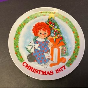 VINTAGE RAGGEDY ANN 1977 CHRISTMAS COLLECTOR PLATE BY SCHMID